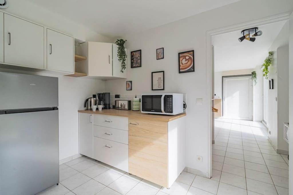 Logis Du Lys Apartman Boult-sur-Suippe Kültér fotó